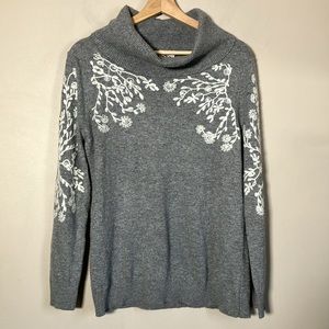 Rain + Rose Sweater turtleneck Embroidered Floral Knit gray white